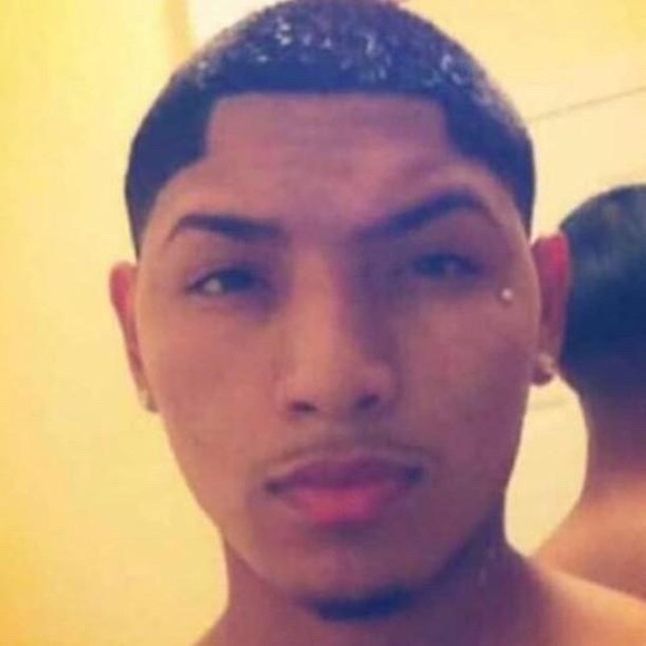 Meet your Posher, Brenda - Picture 6 of 6